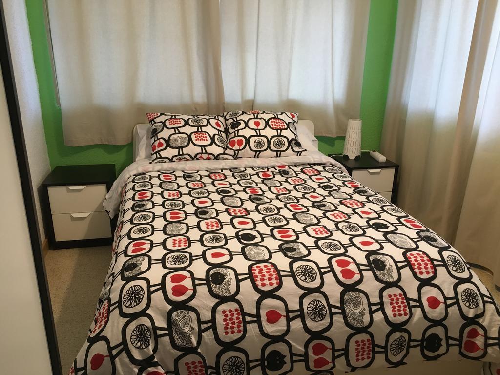 Hostal Tres Cantos Esterno foto