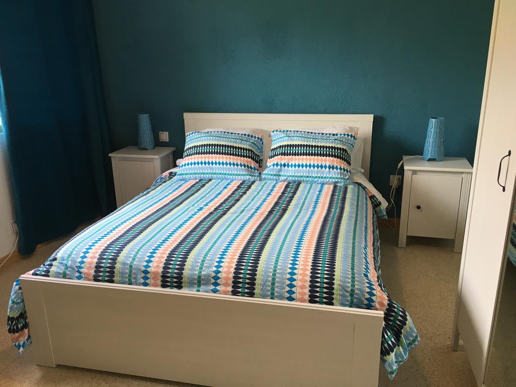 Hostal Tres Cantos Esterno foto